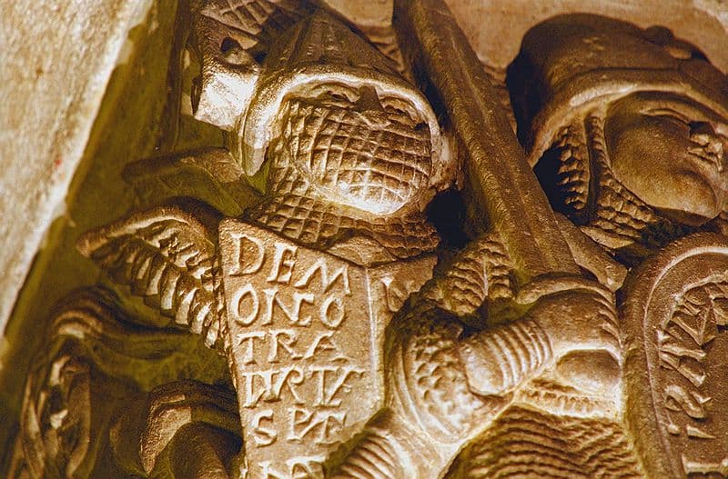 Dormition, Chapîteau de Notre-Dame du Port