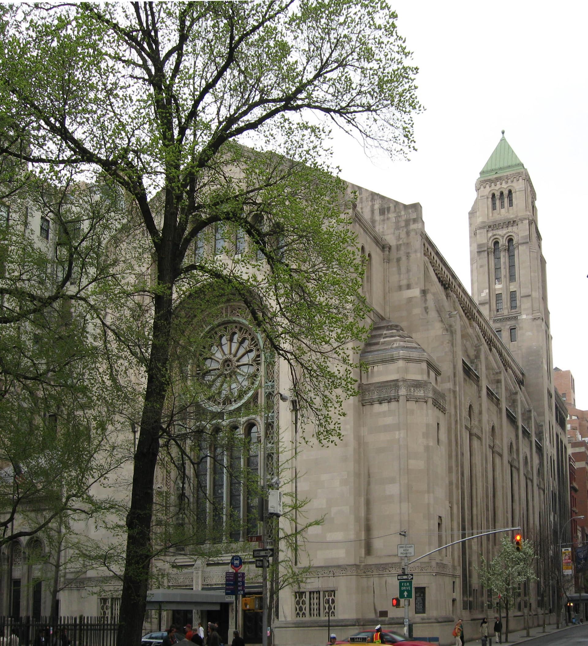 Temple Emanu-El