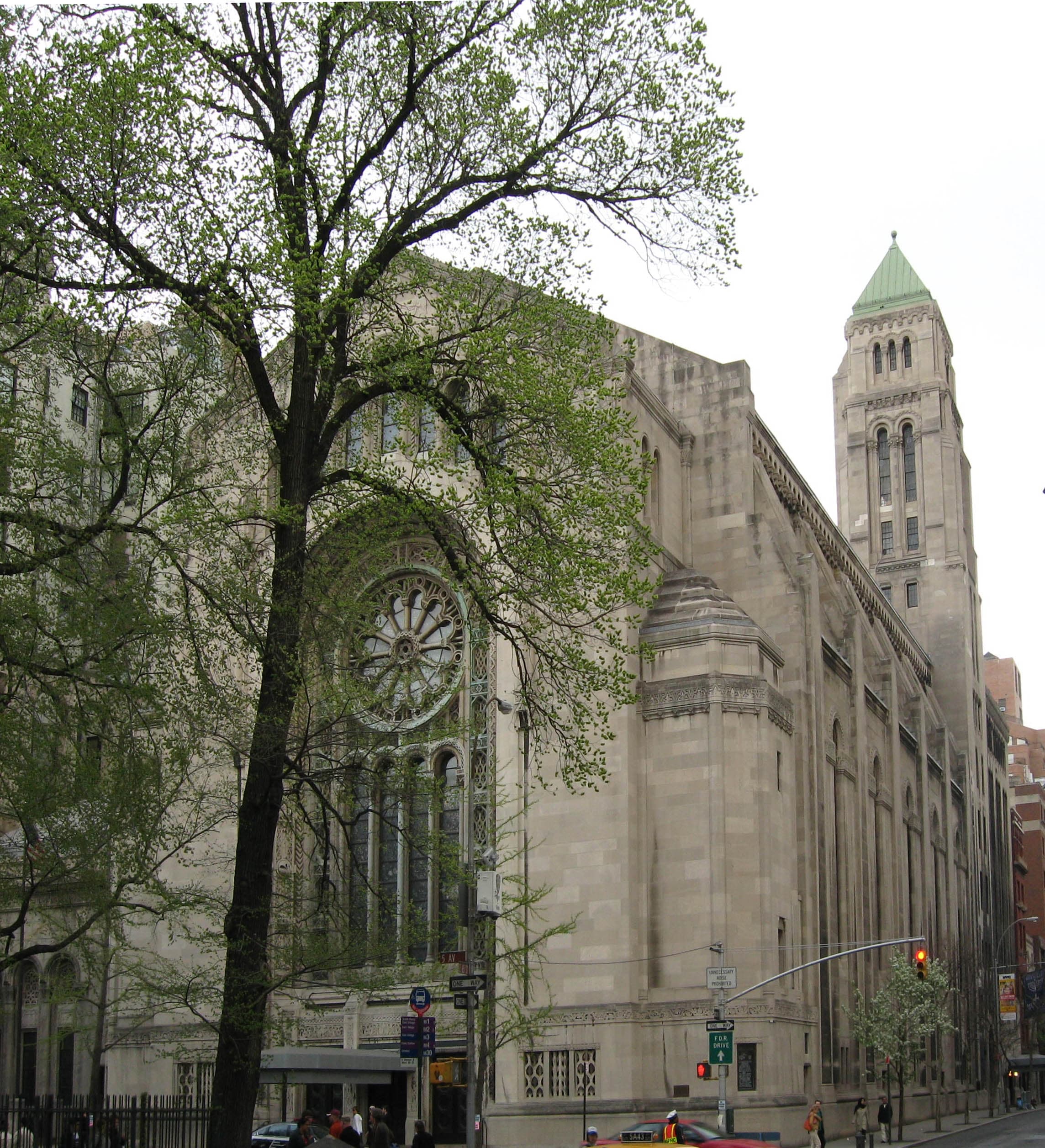 Temple Emanu-El