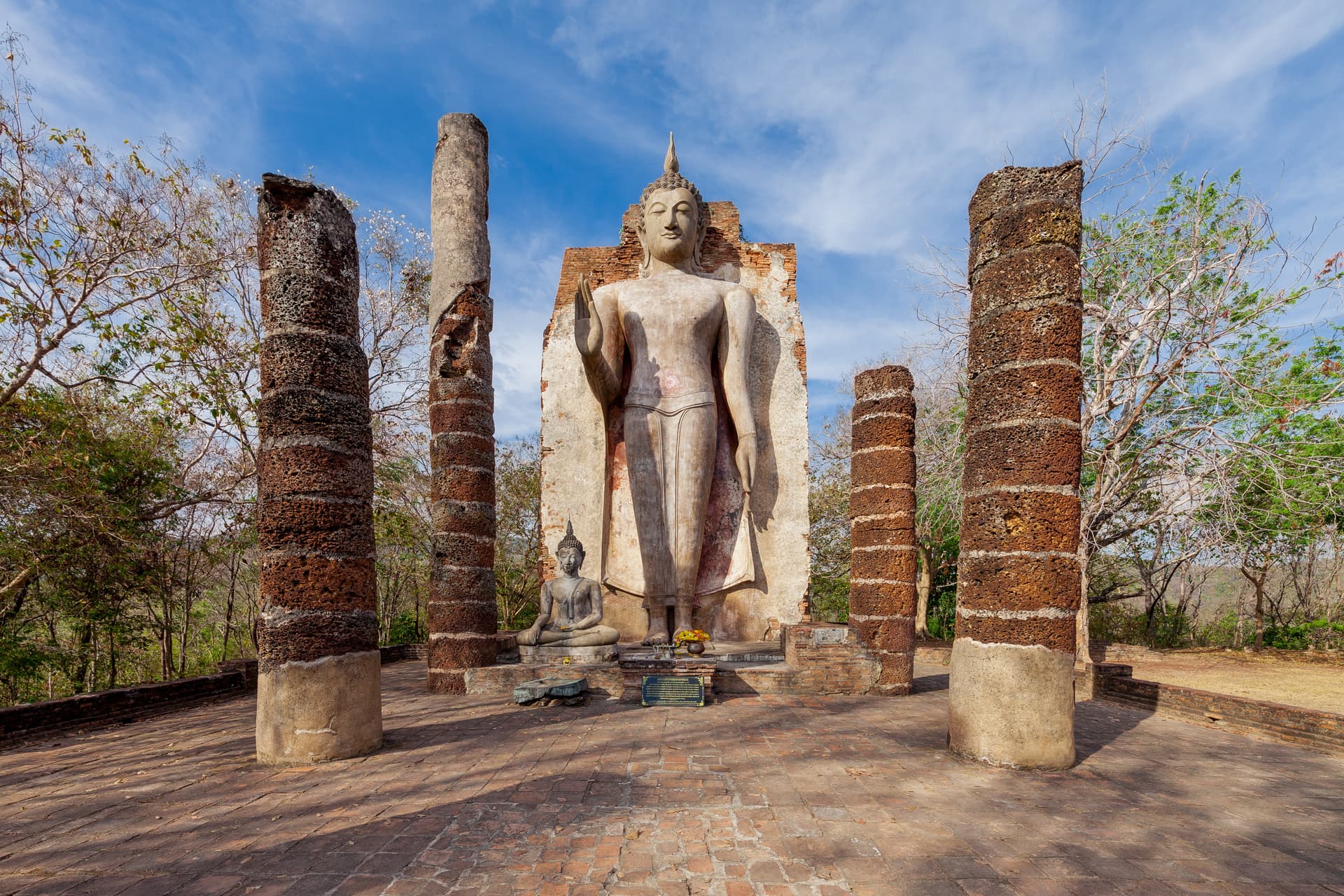Wat Saphan Hin