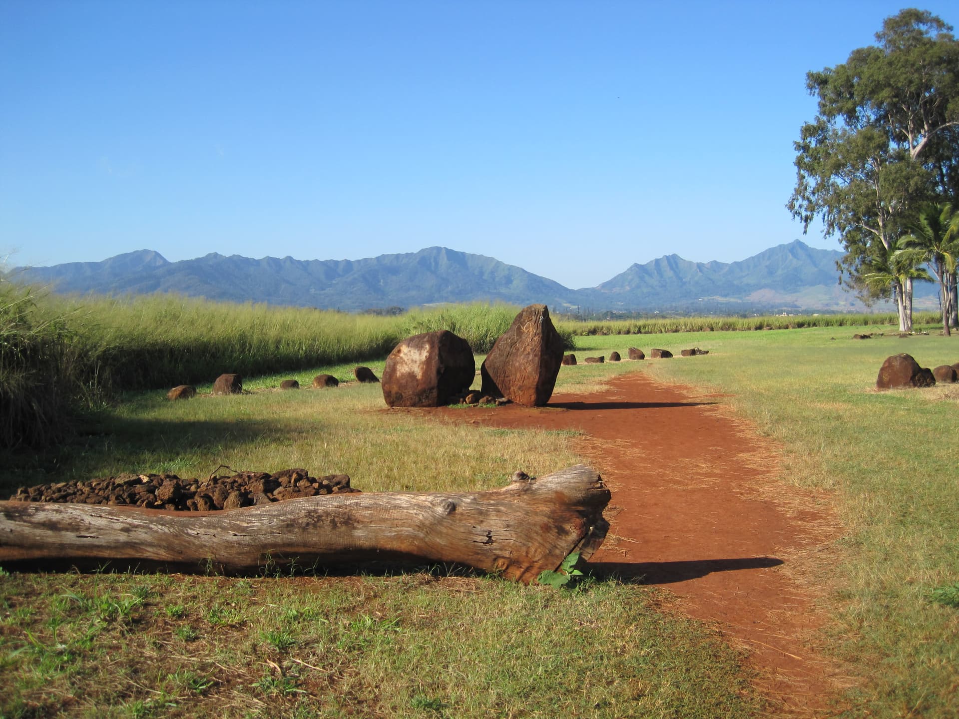 Kukaniloko Birthstones, Hawaii