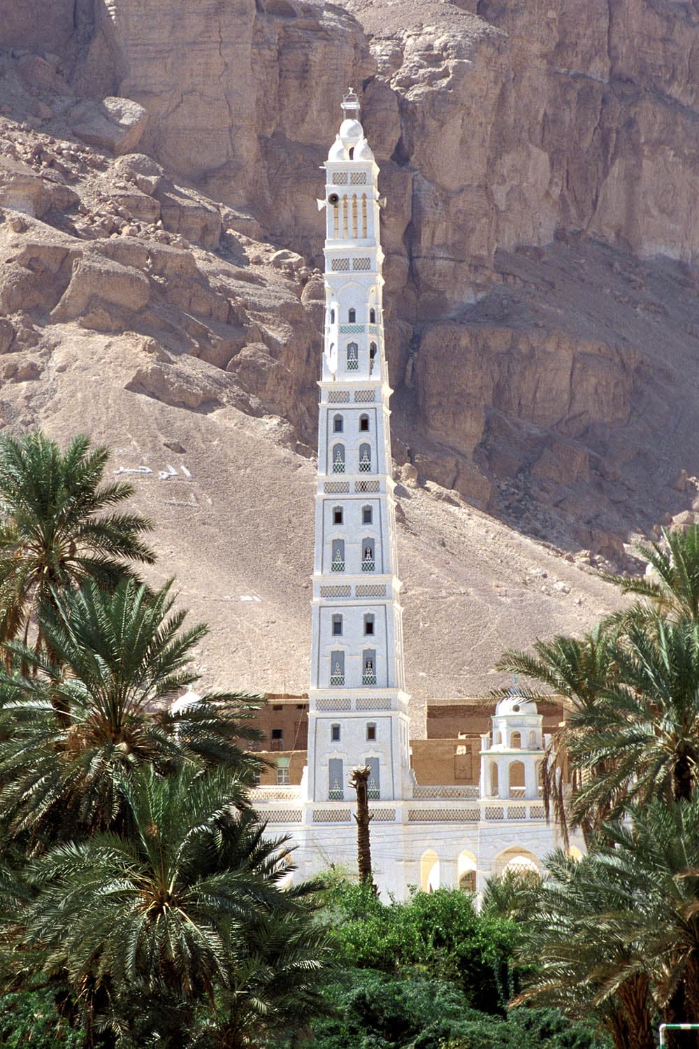 The minaret of the Al Mihdhar Mosque at Tarim, Yemen, is measured 53 metres (175 feet) high
