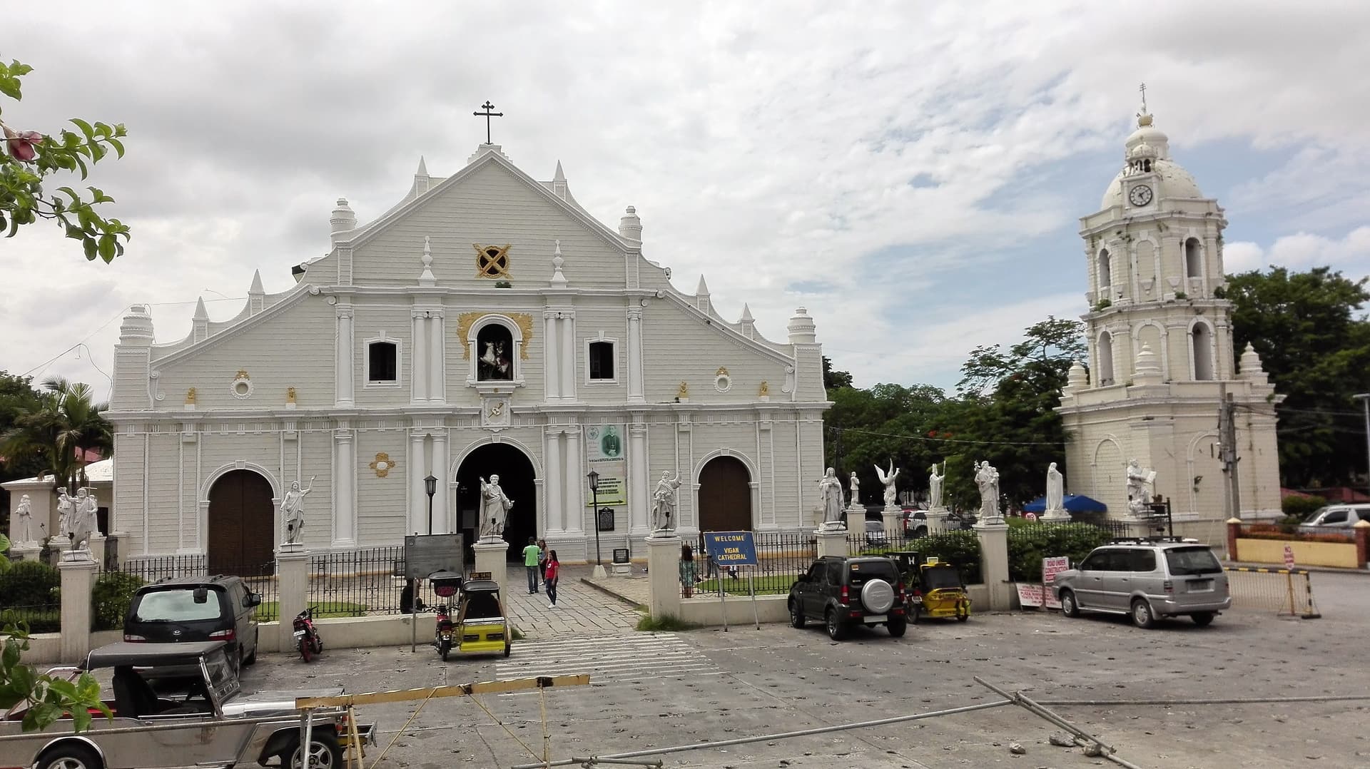 Vigan Cathedral (St. Paul Metropolitan Cathedral)