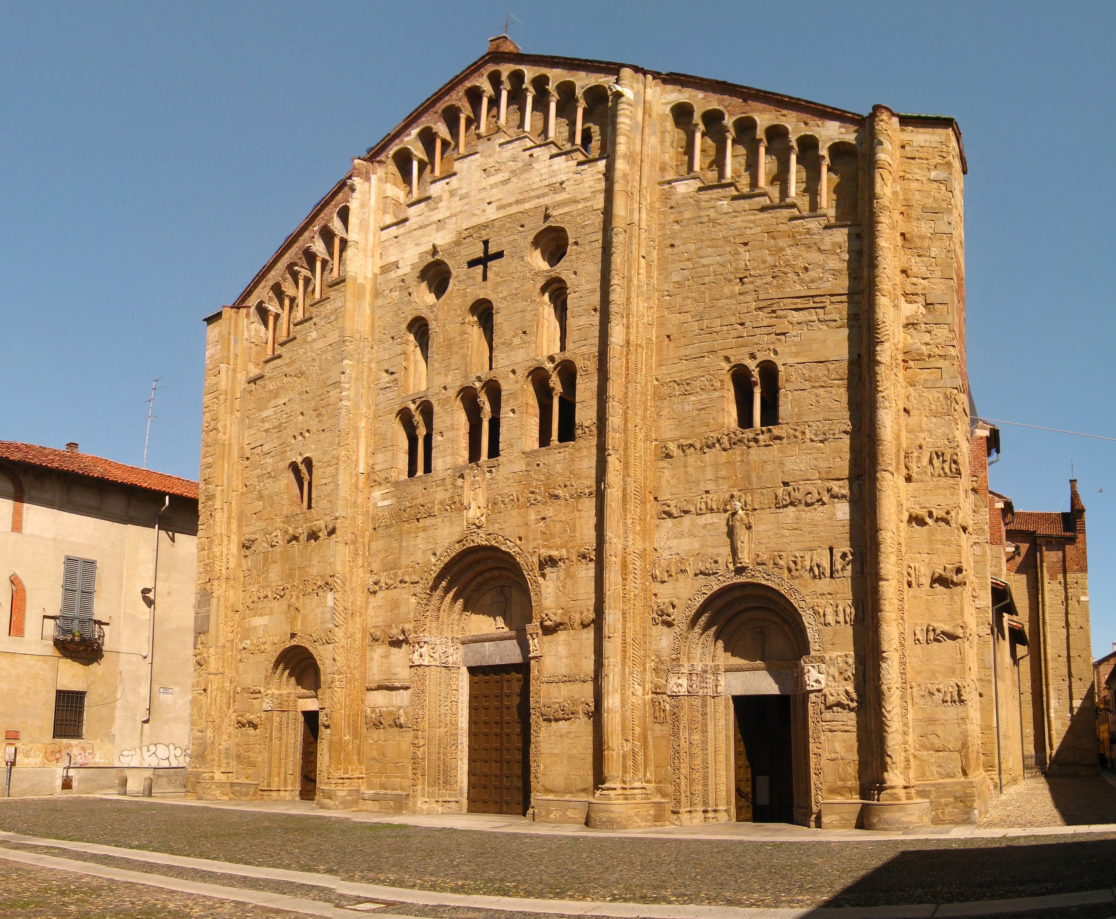 Basilica di San Michele Maggiore