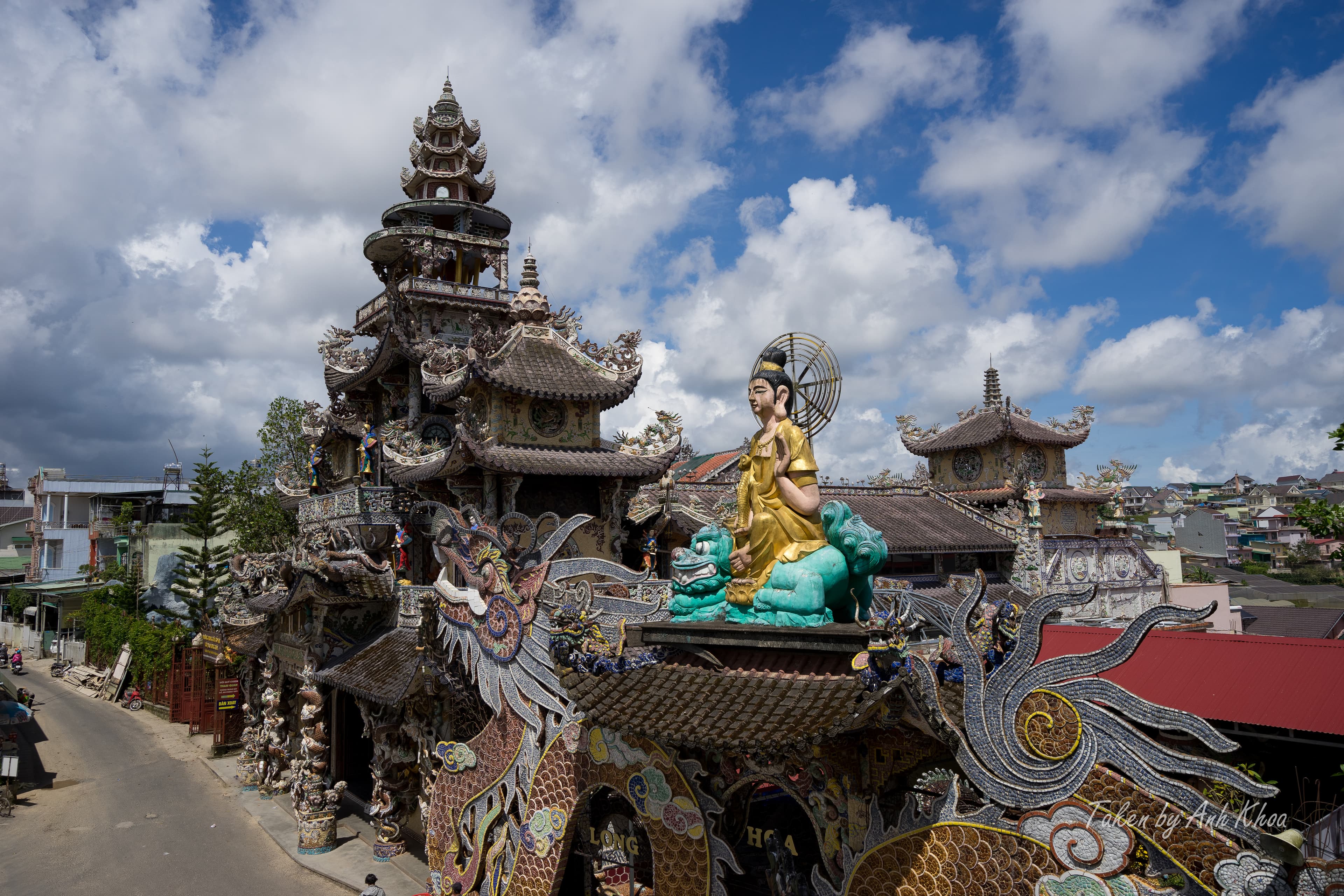 Linh Phước Pagoda