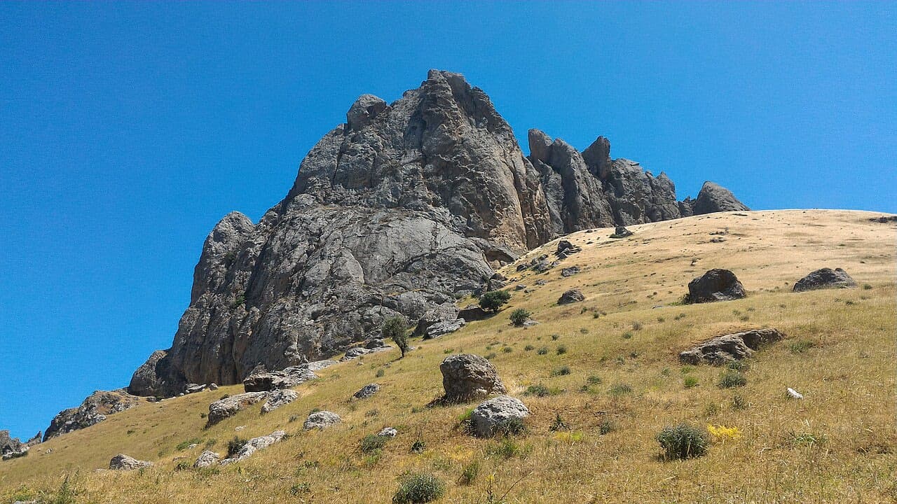 Besh Marmag Mountain