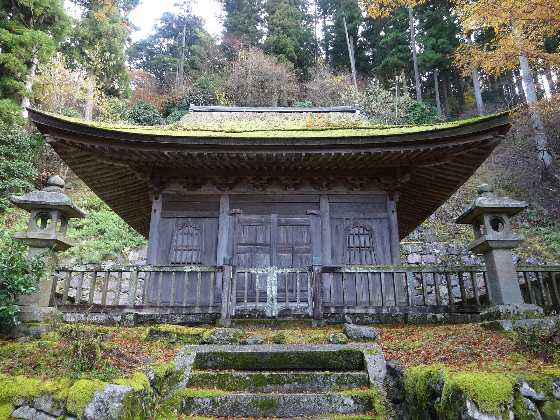 Enryaku-ji temple and Mt. Hiei