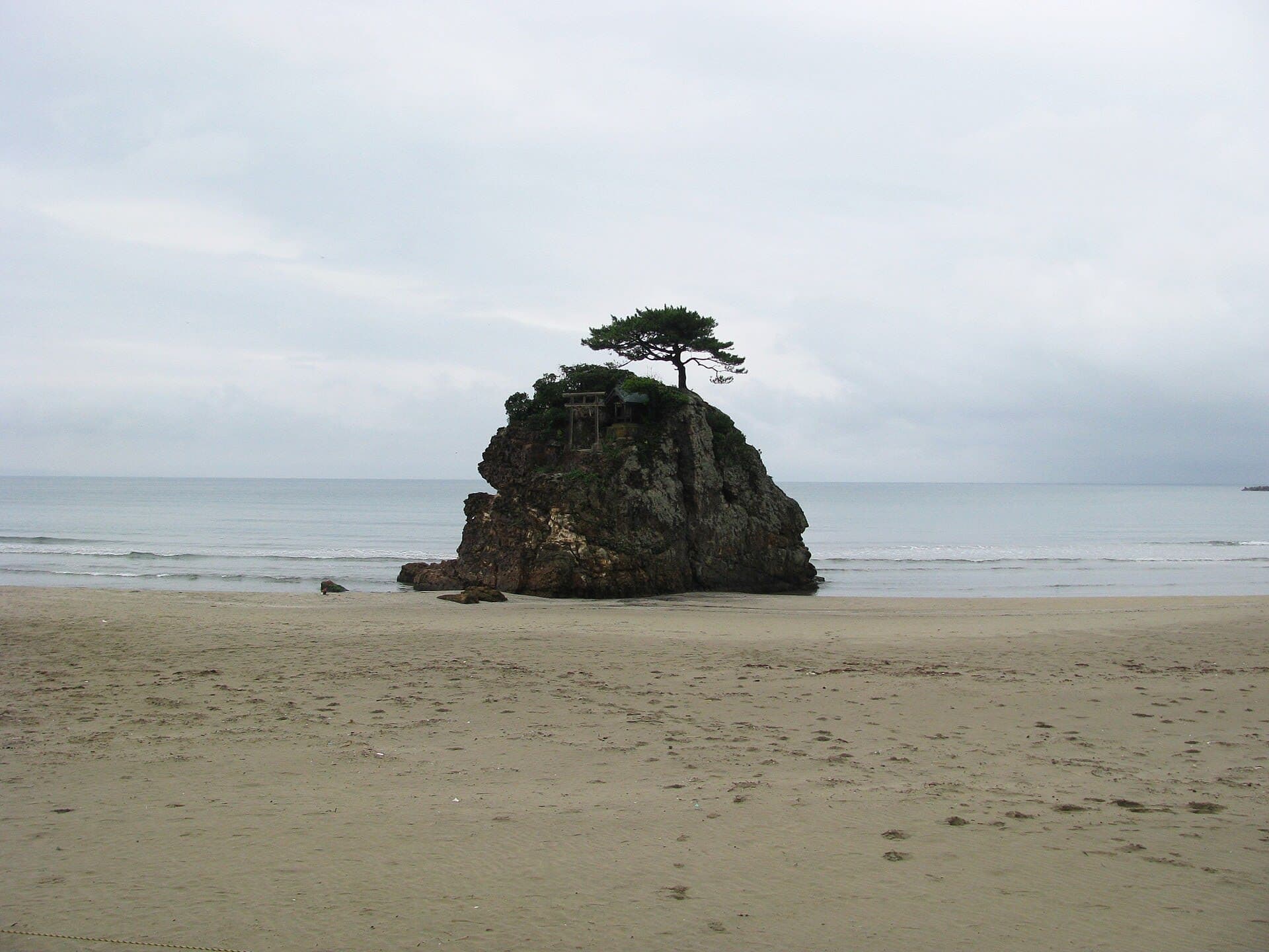 Inasa Beach