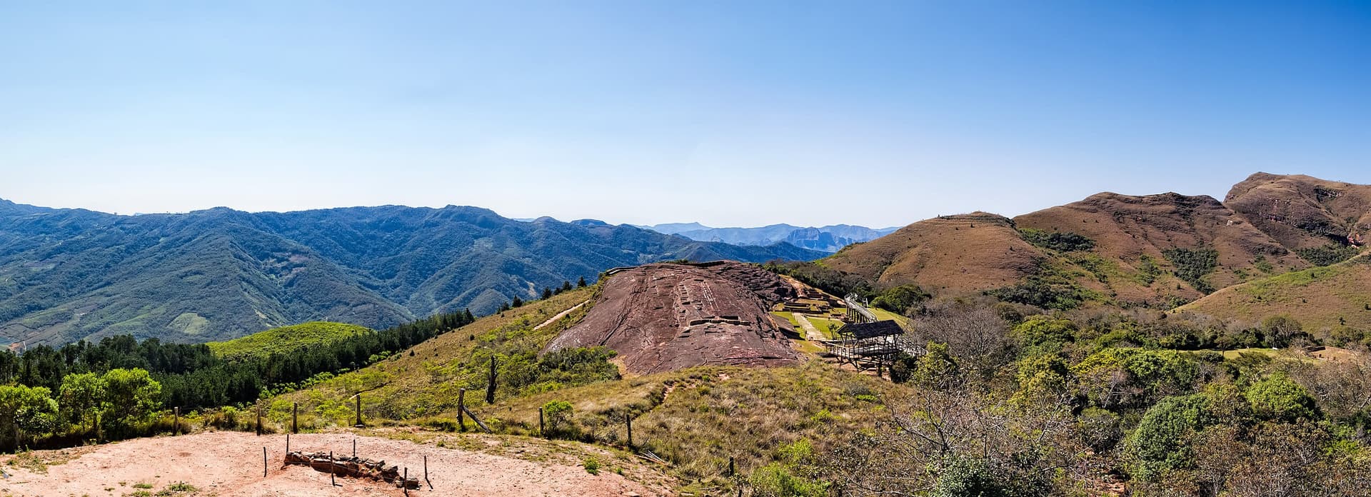 Ruins of El Fuerte ceremonial site, Samaipata