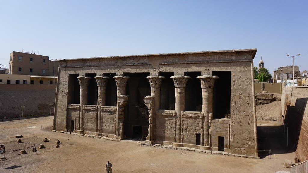 Temple of Khnum, Esna