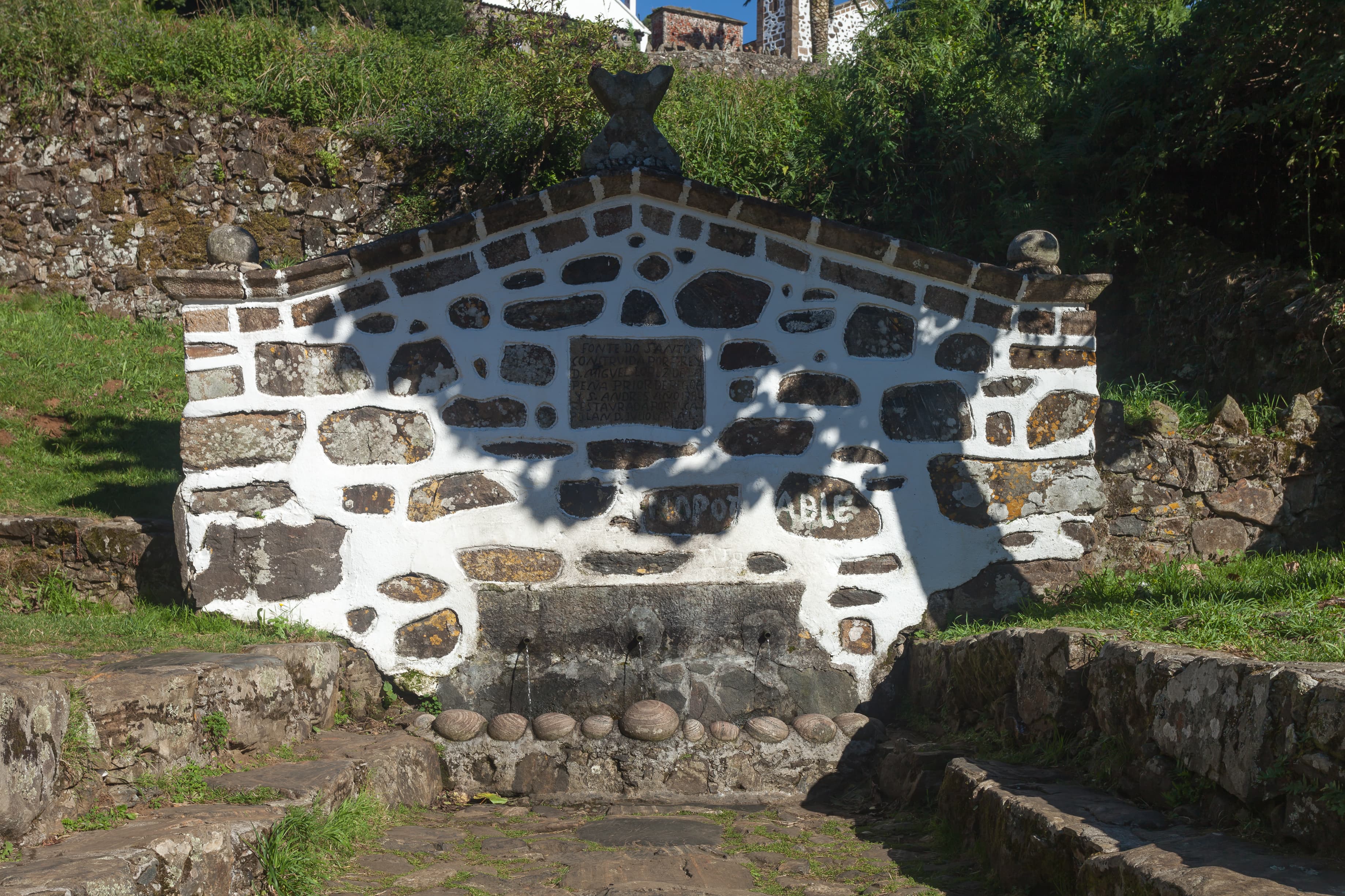 Fonte de Santo André de Teixido