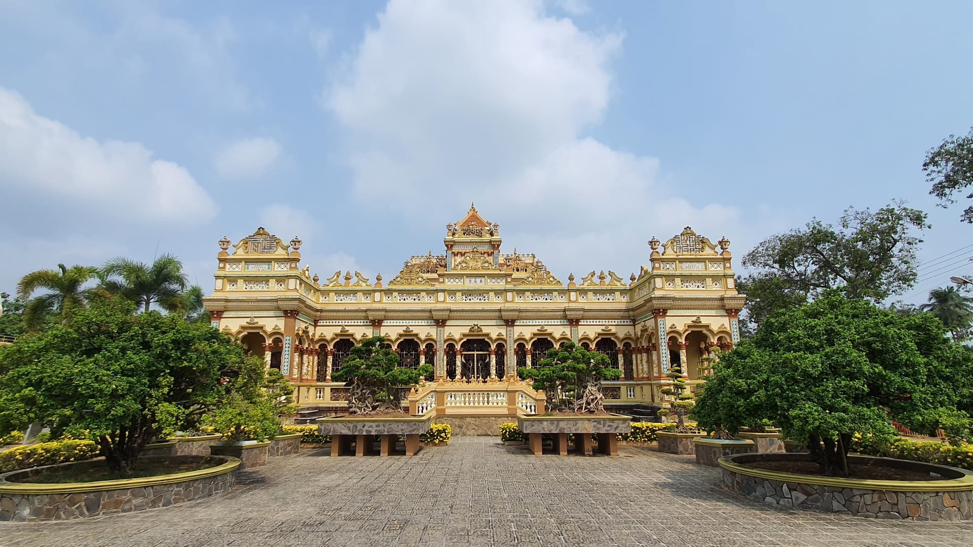 Vĩnh Tràng Pagoda