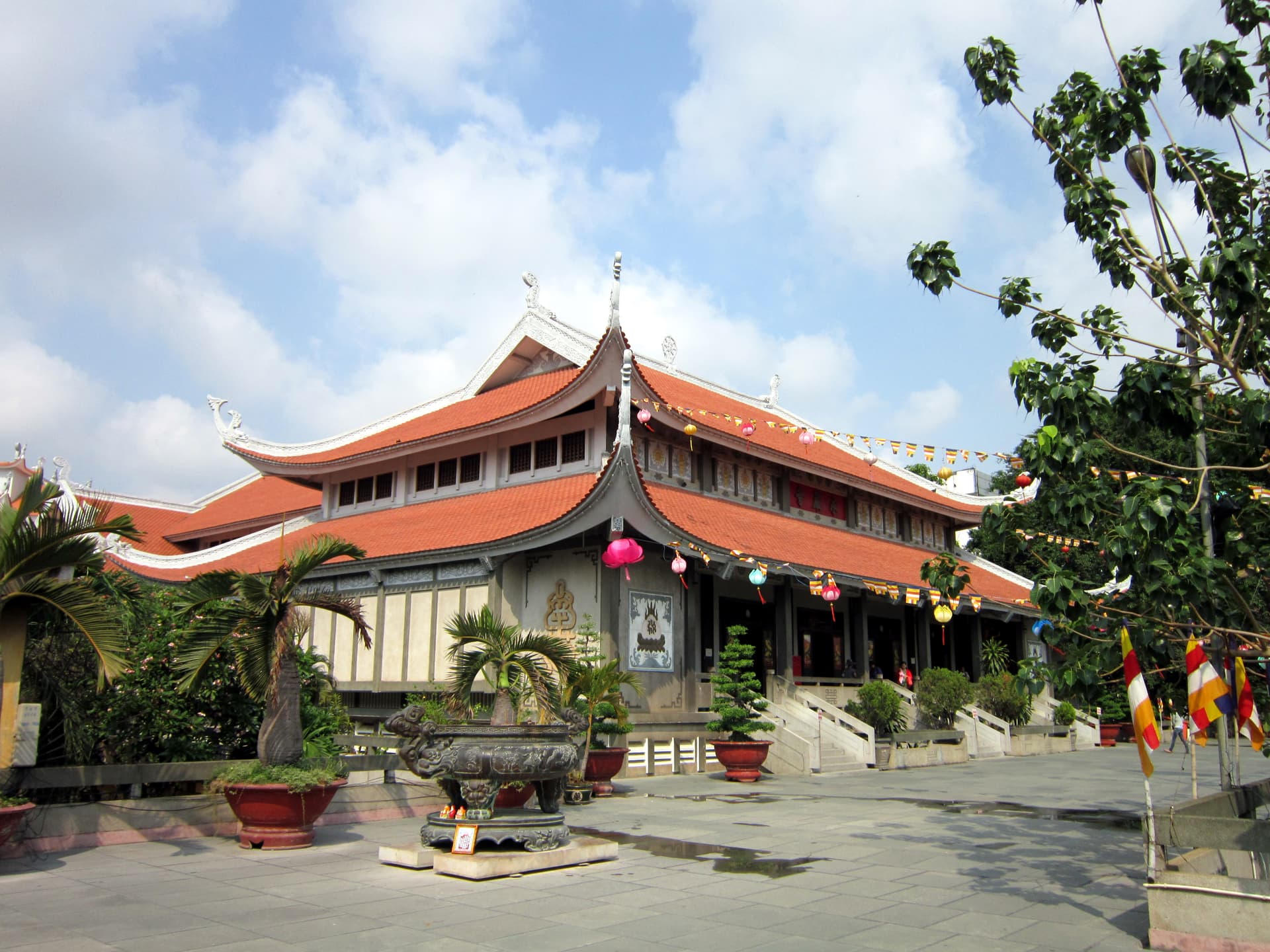 Vĩnh Nghiêm Pagoda, Ho Chi Minh City