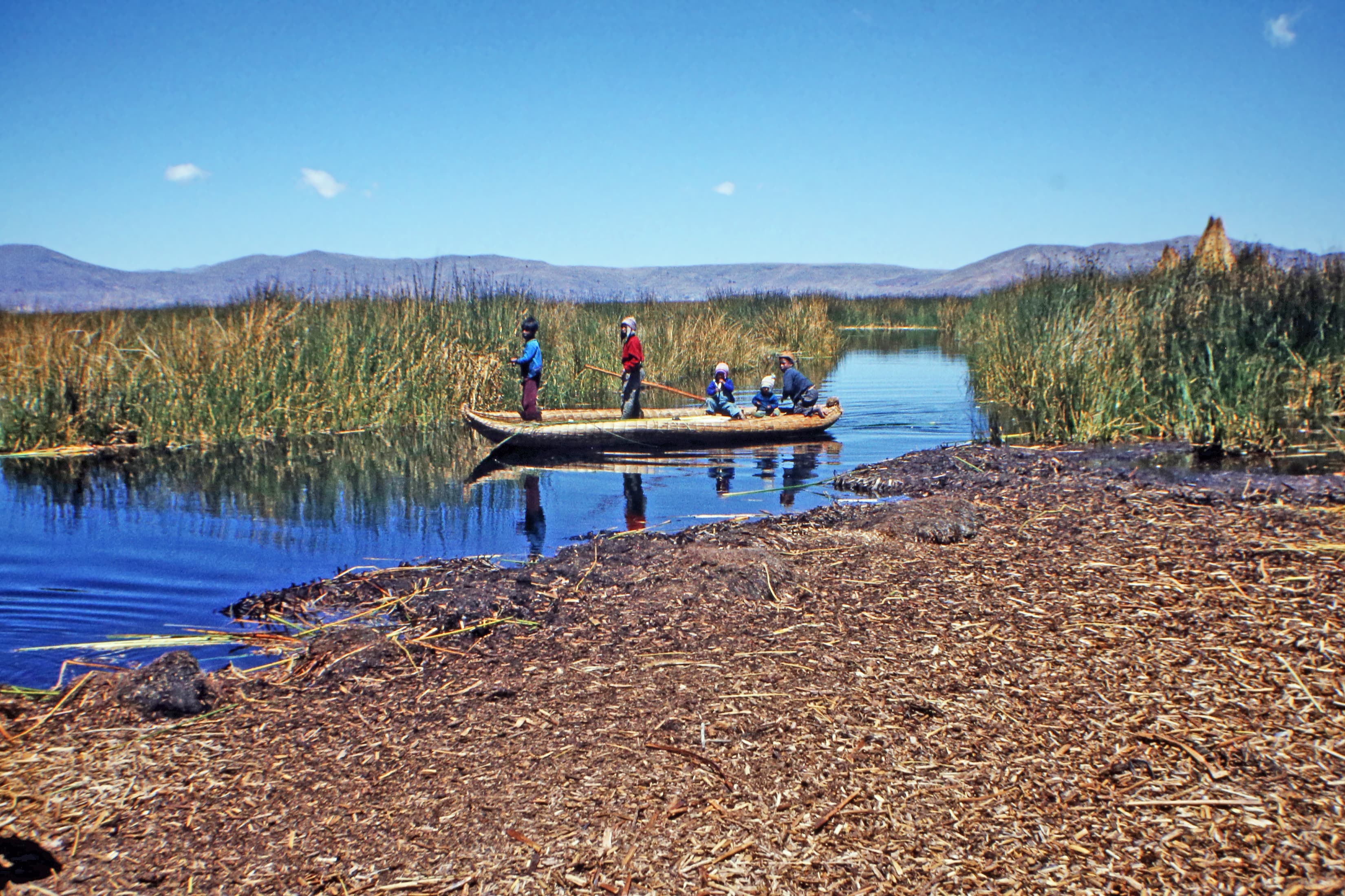 Islands of the Sun and Moon, Lake Titicaca