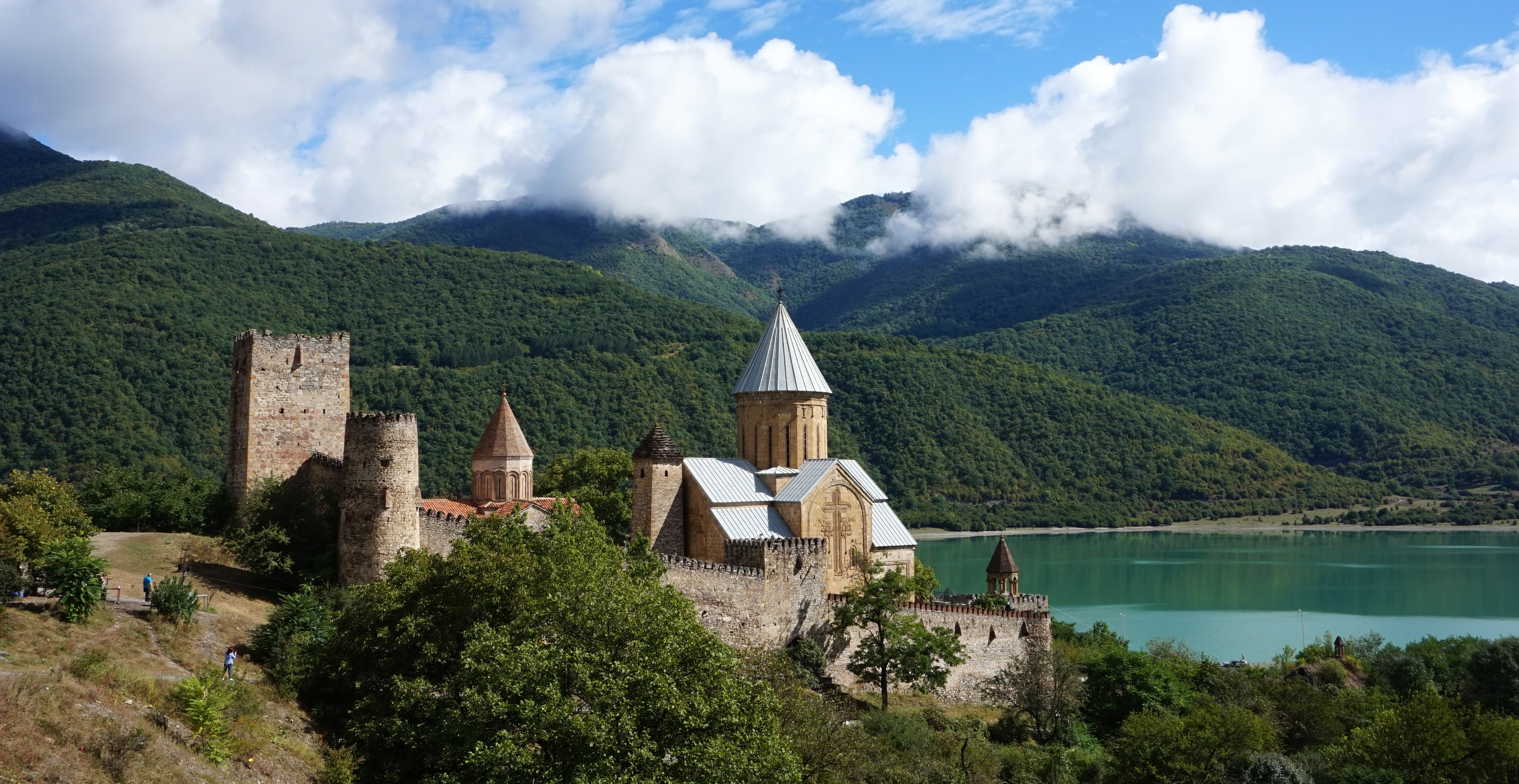 Ananuri Fortress Complex