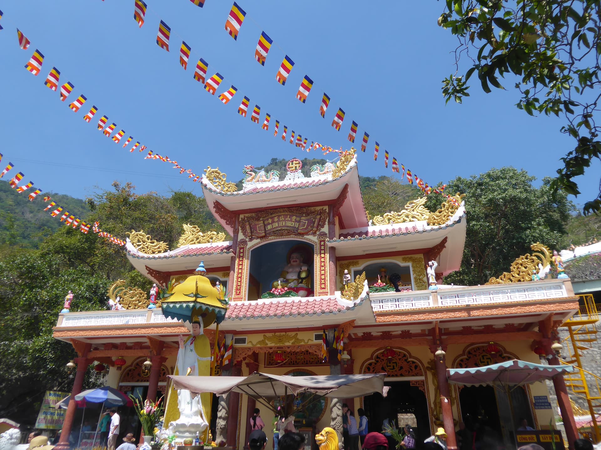 Bà Đen Mountain