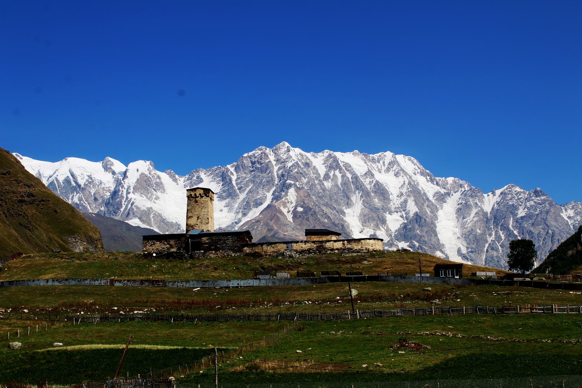 Lamaria Church
