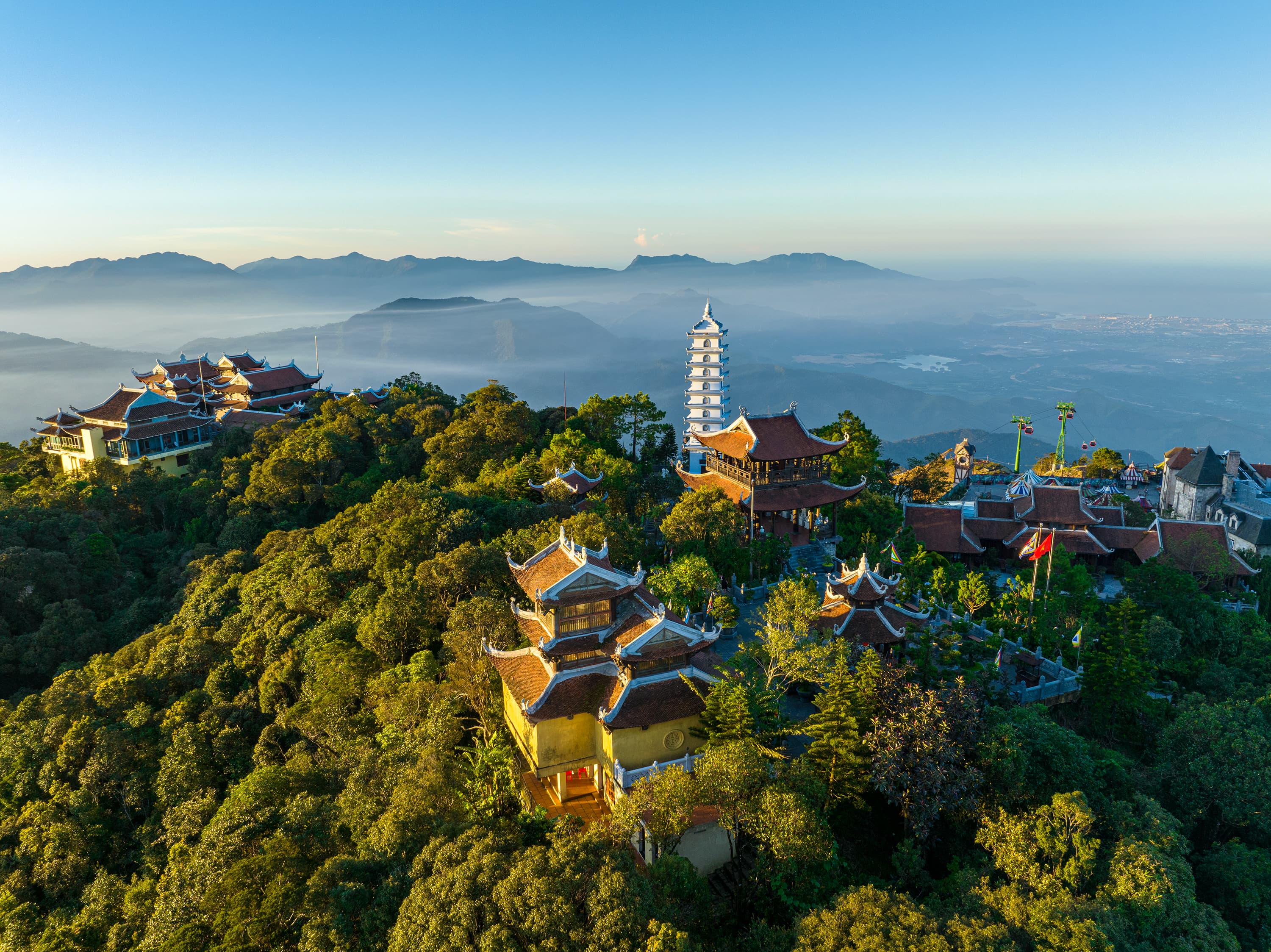 Linh Ứng Pagoda, Bà Nà