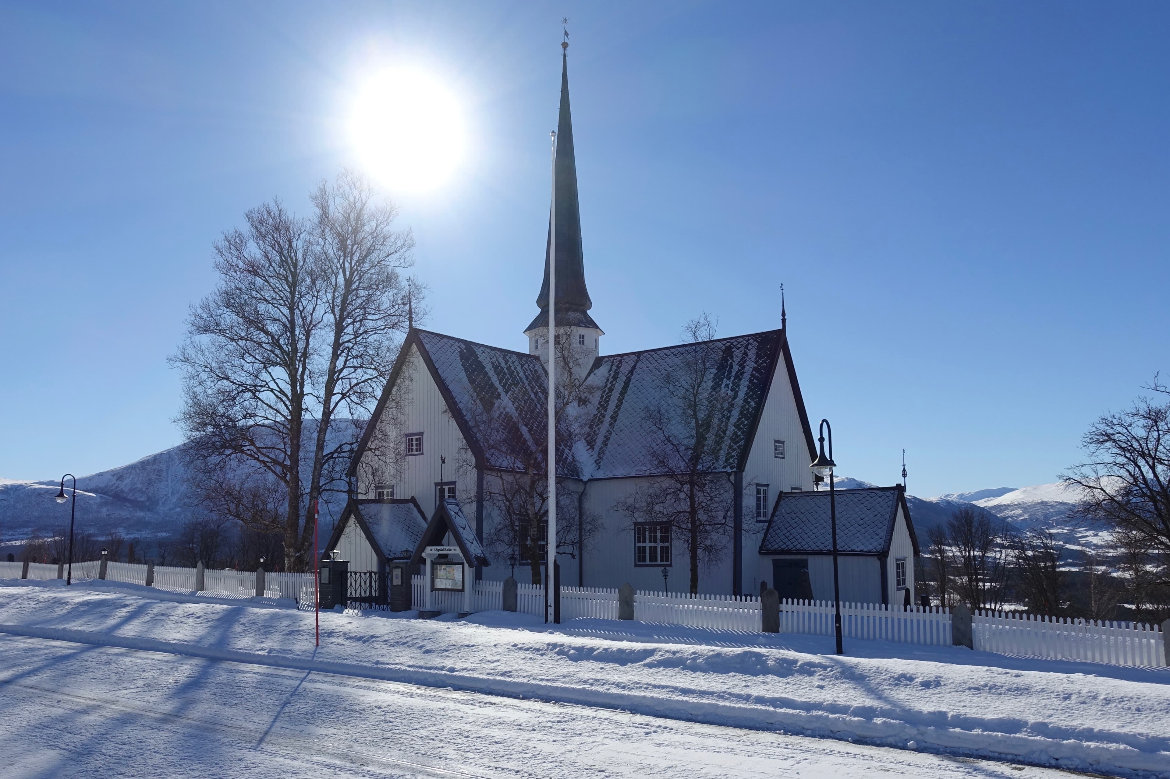 Oppdal Church