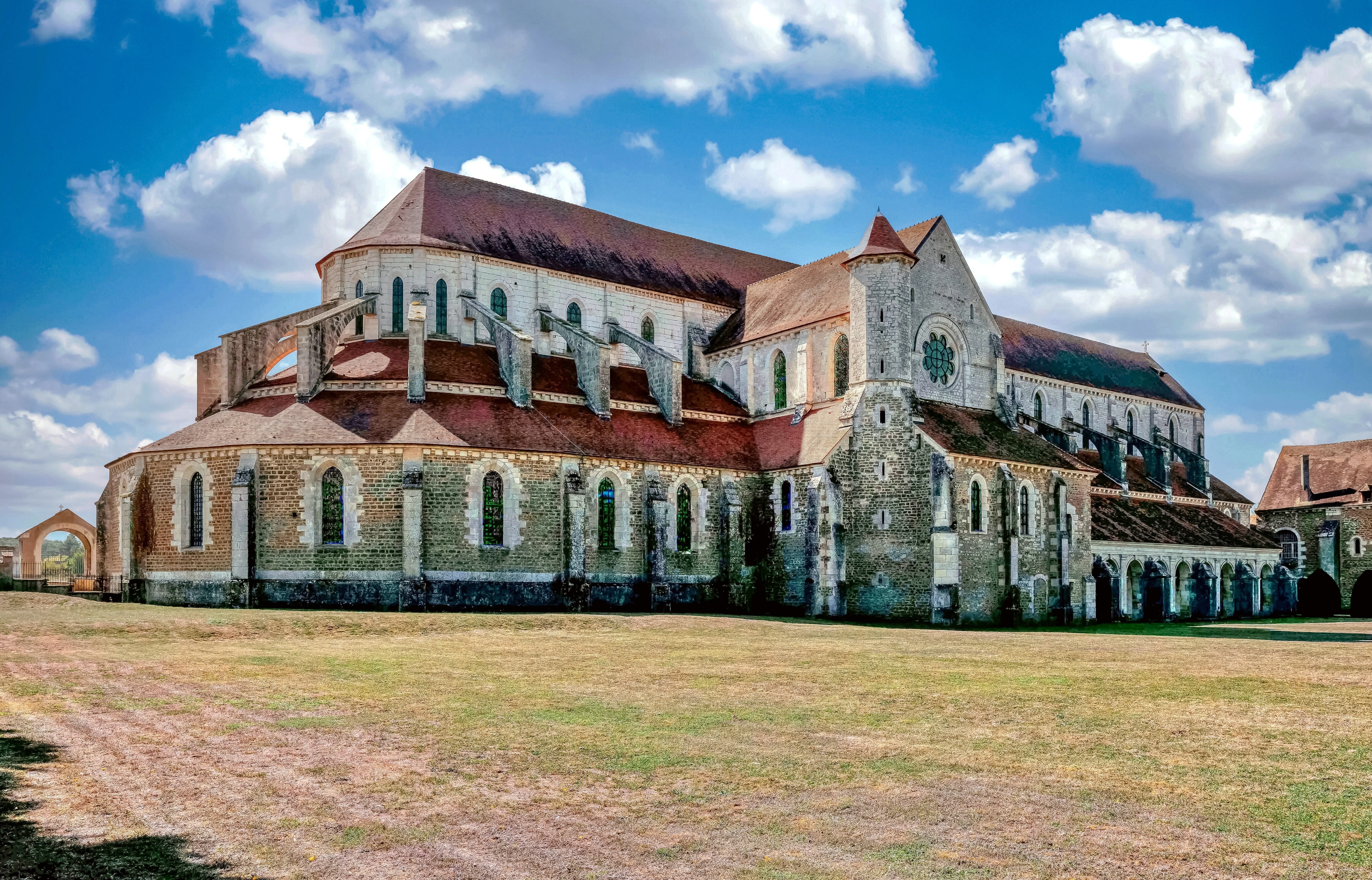 Pontigny