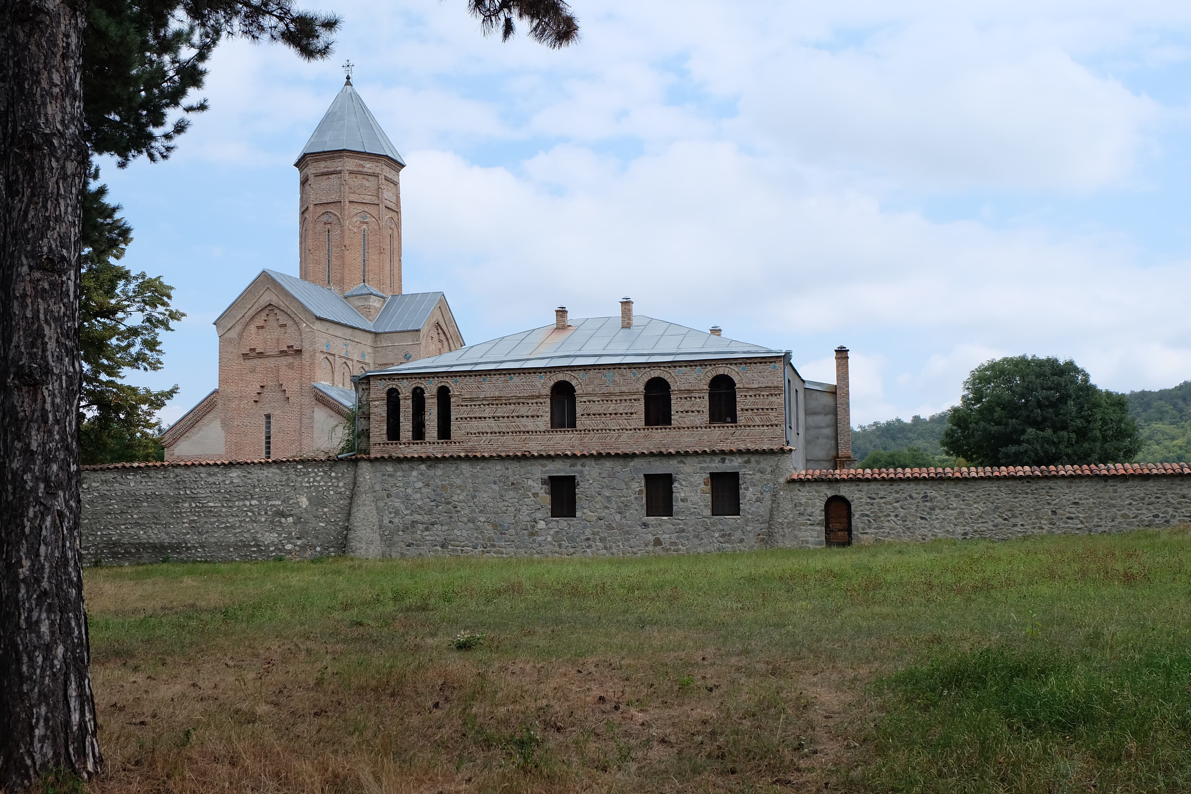 Akhali Shuamta Monastery