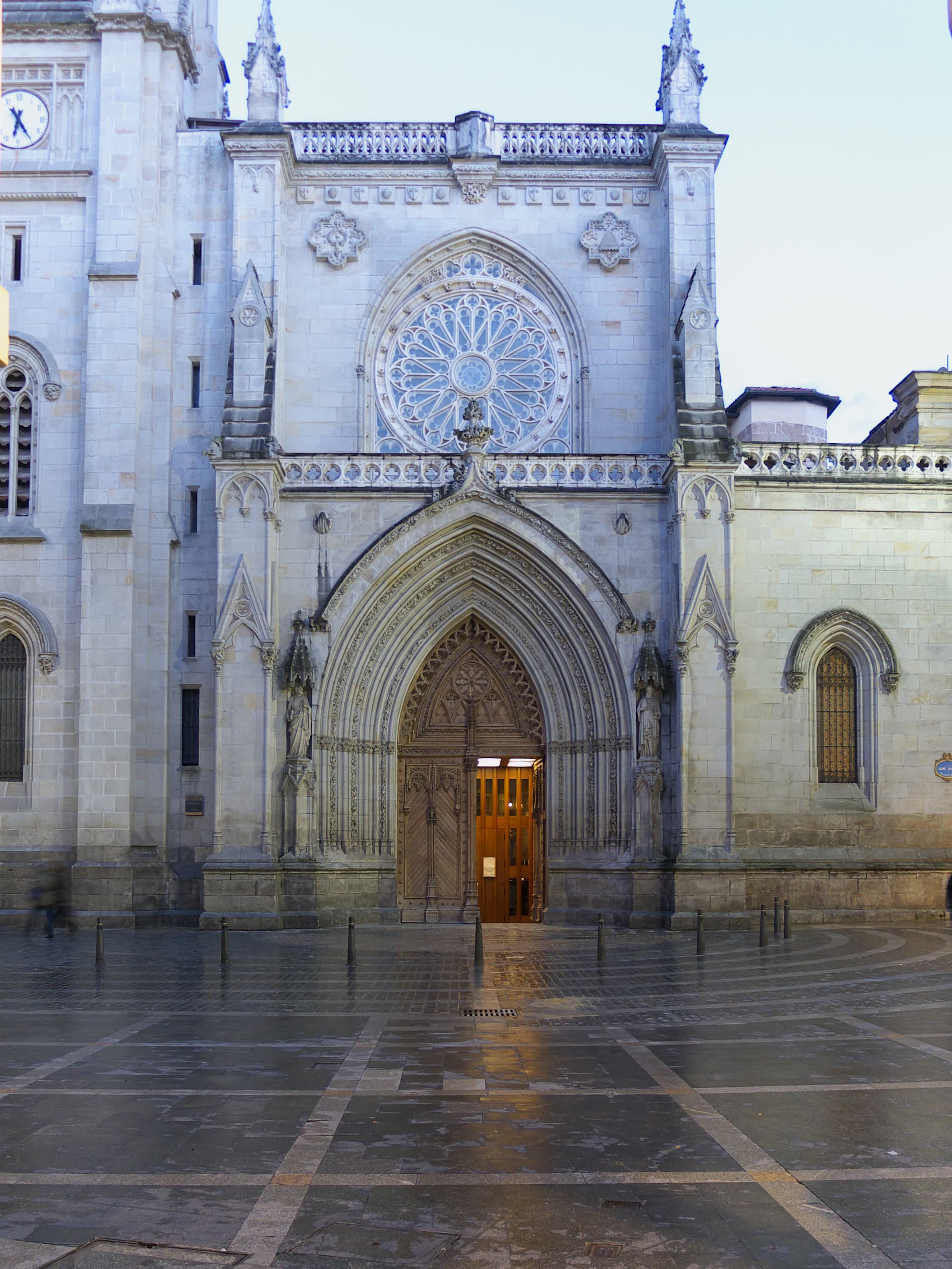 Bilbao Cathedral (Catedral de Santiago)
