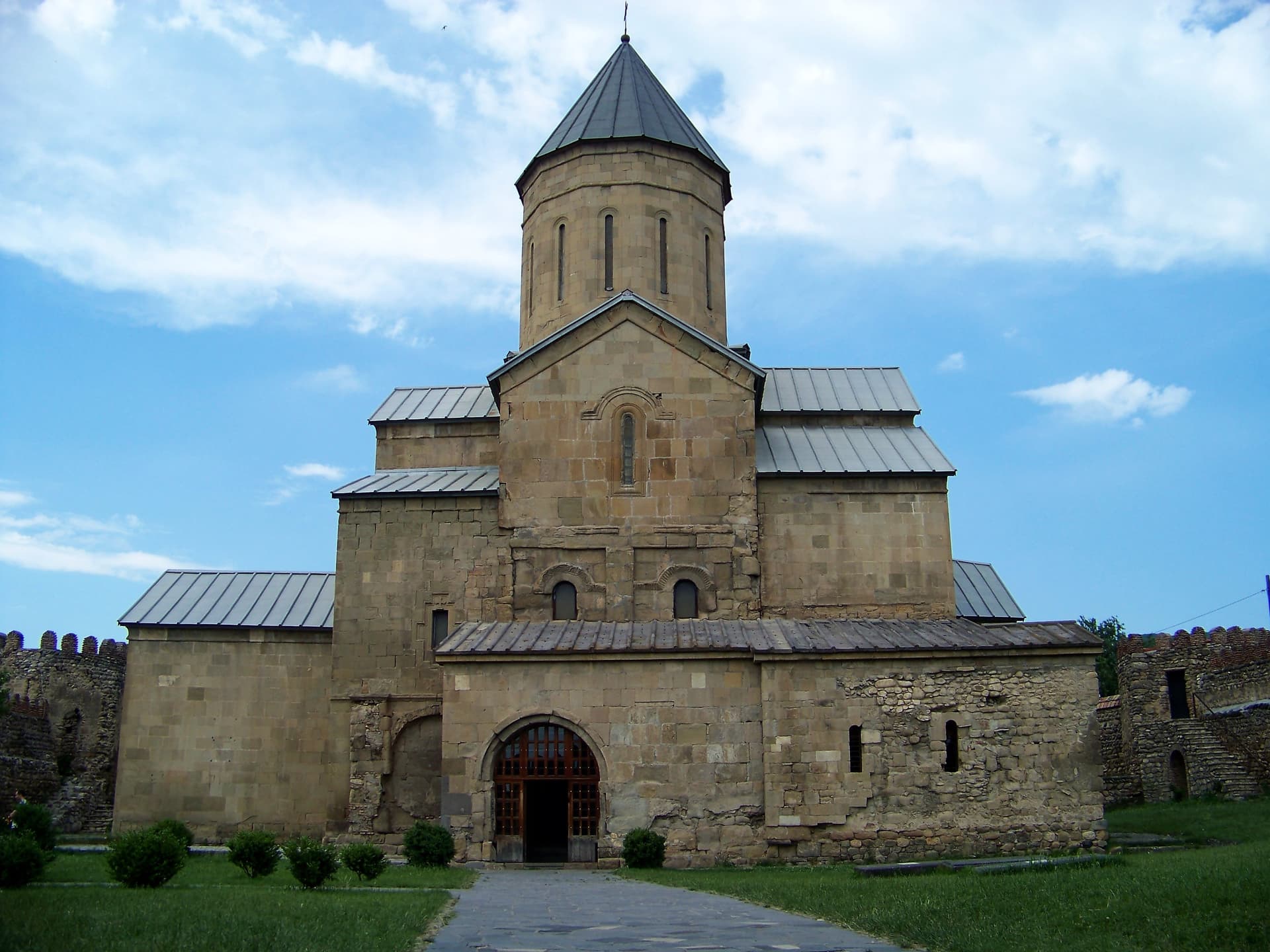 Tsilkani Cathedral