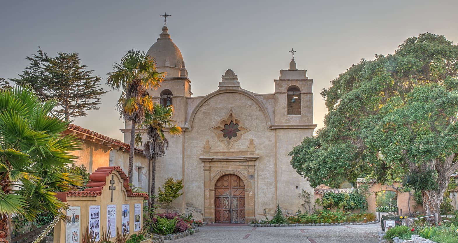 Mission San Carlos Borromeo de Carmelo (Carmel Mission)