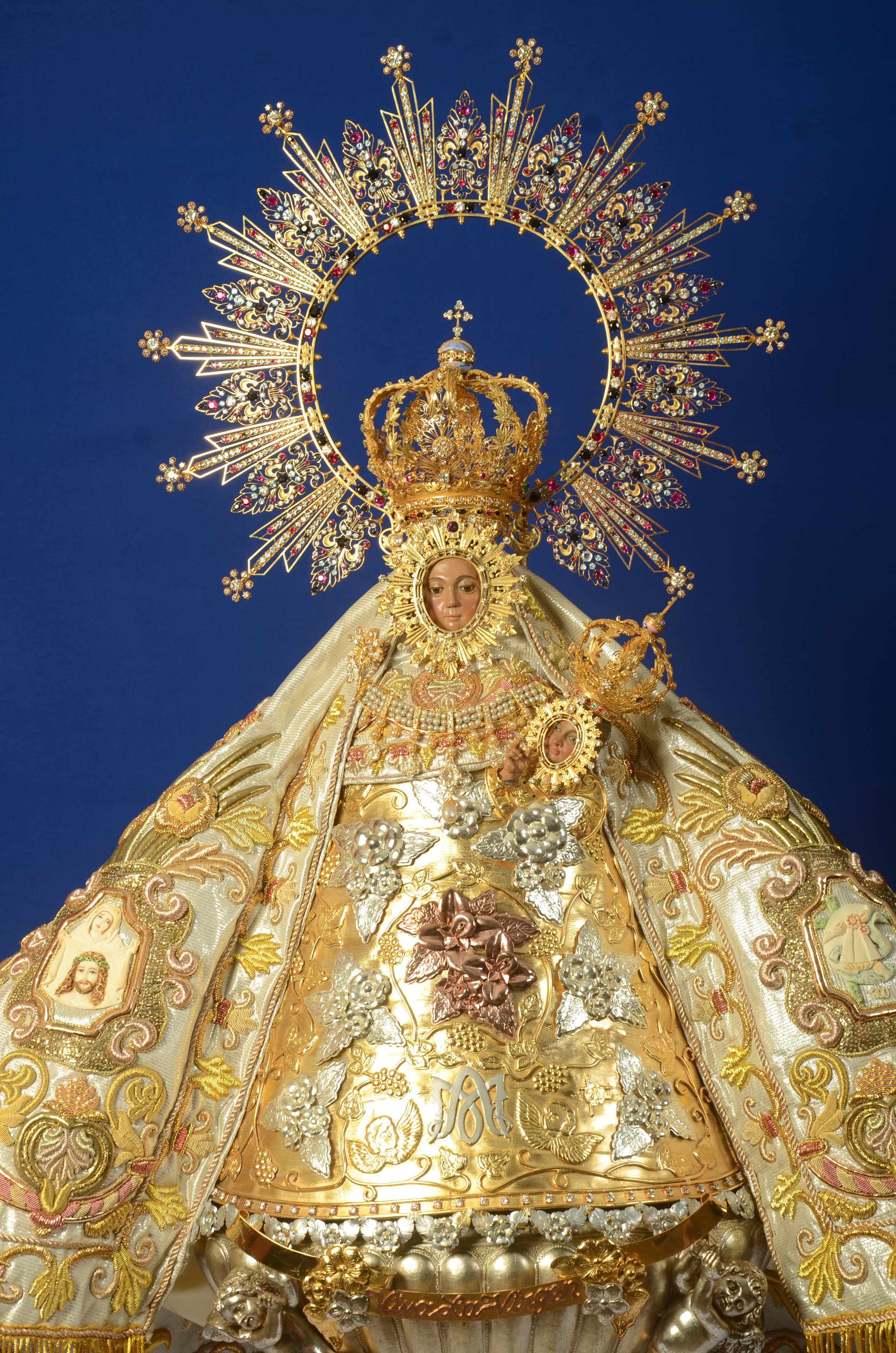 Our Lady of Peñafrancia, Naga City, Bicol