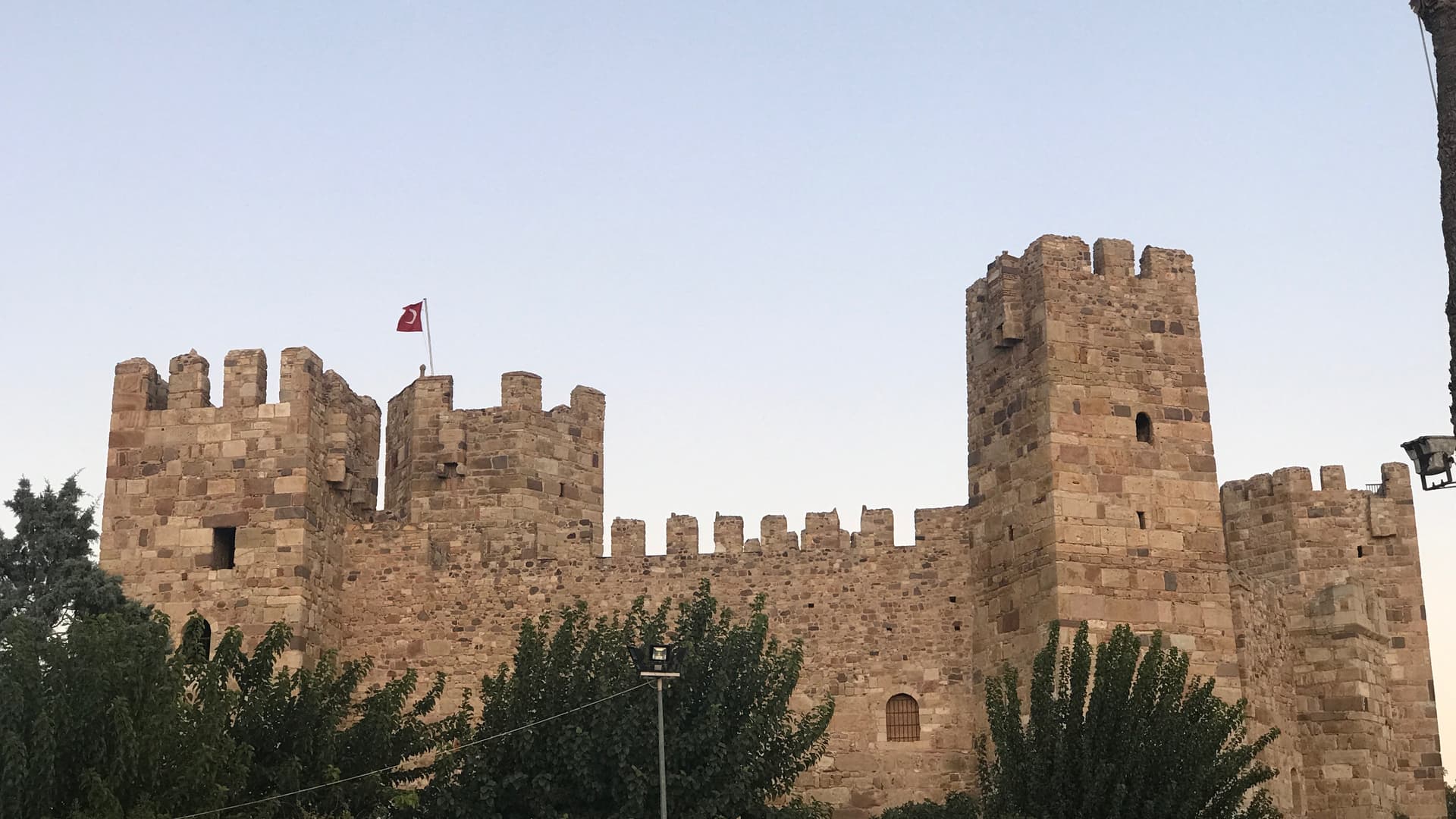 Çandarlı Castle