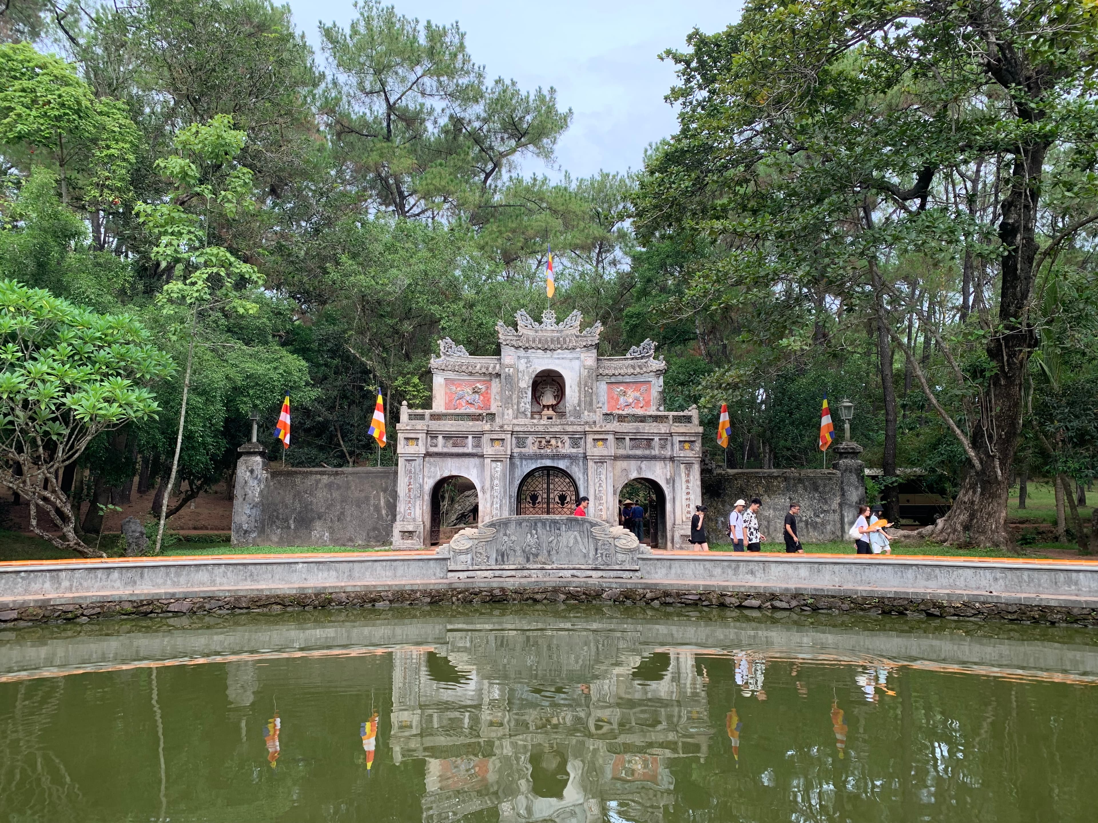 Từ Hiếu Pagoda