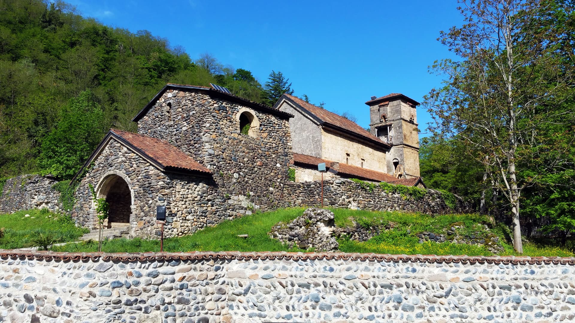 Ubisi Monastery